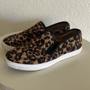 Steve Madden slip on sneakers